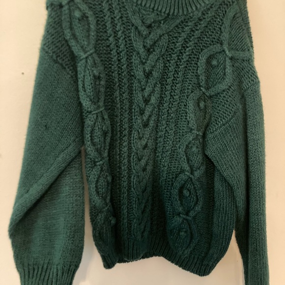 SOLD Dark green emerald green sweater large - Picture 3 of 4